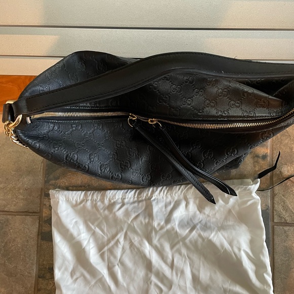 Gucci Guccissima Signature Hobo Bag - Picture 4 of 13